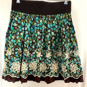 Above the knee skirt